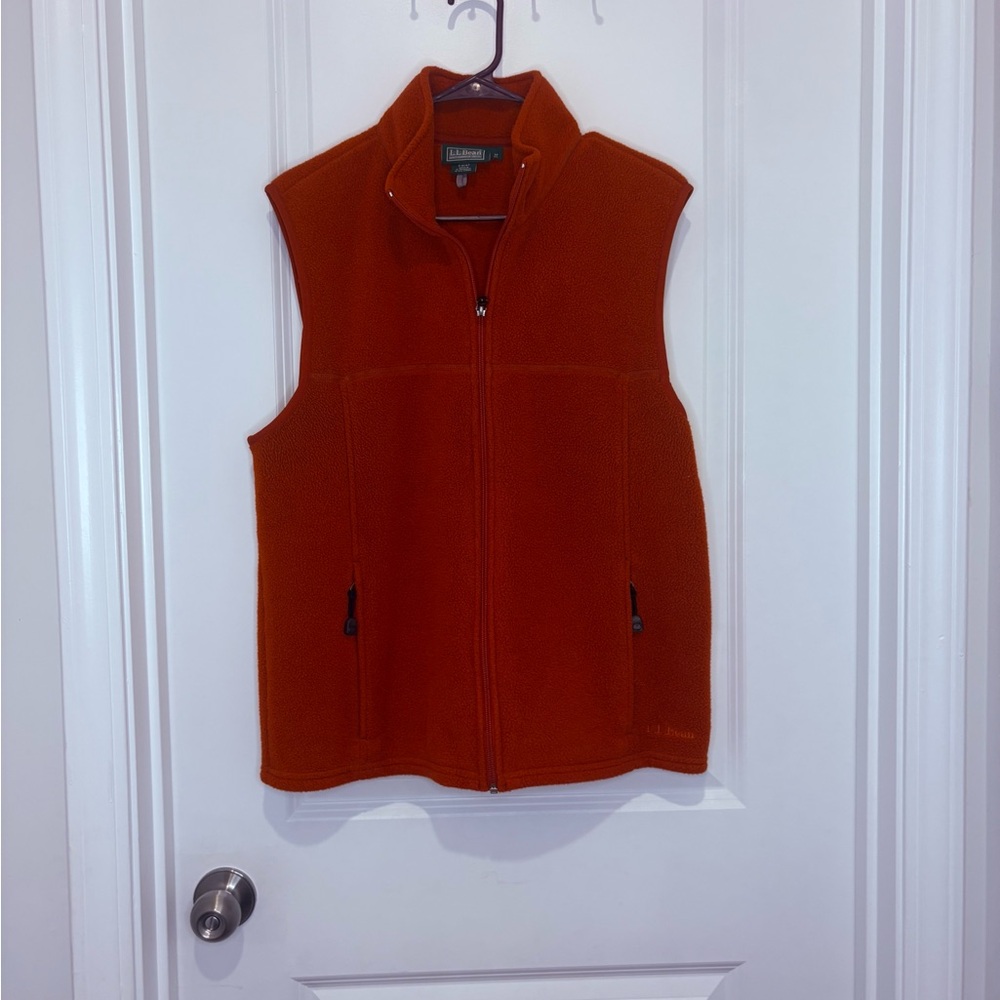 L.L. Bean Men's Zip-Up Fleece Vest in Burnt Orange